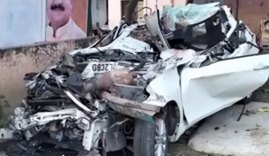 Tragic Collision in Muzaffarnagar Claims Six Lives as Car Collides with 22-Wheeler Truck on National Highway-58