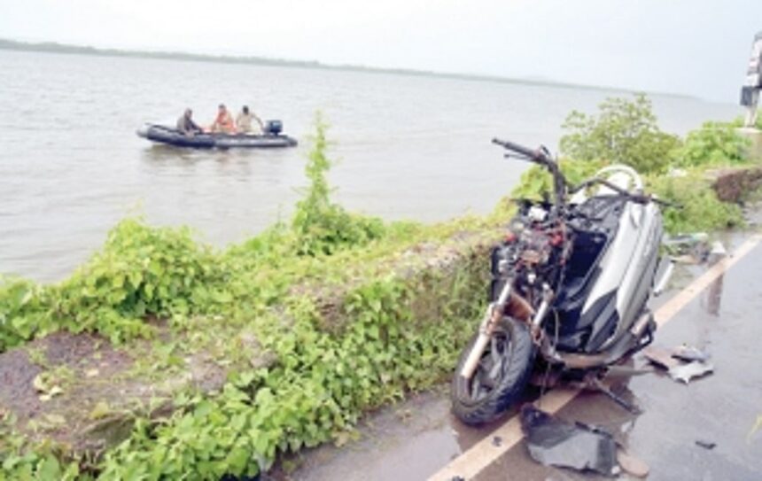 Tragic Monday along Ribandar causeway 1 Tragic Monday along Ribandar causeway