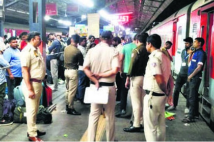 Train Delays Cause Heavy Rush at New Delhi Railway Station, No Stampede Reported
