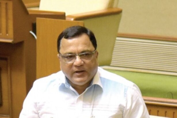 Transport Min invites delegation,  not to accept any pre-conditions