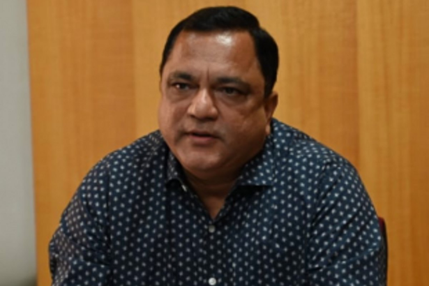 Transport Minister shifts stand, says no  e-challans until road users are educated