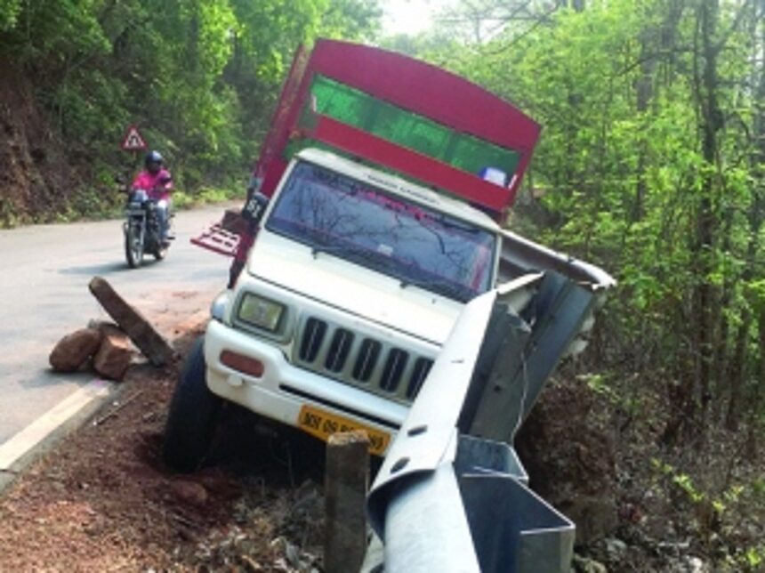 Treacherous Karmal Ghat prone to accidents