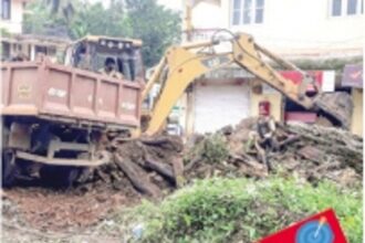 Tree trunk lying for years  in front of Benaulim  Panchayat Ghar cleared
