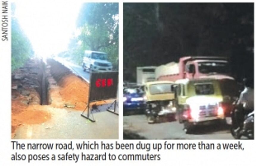 Trenches dug for power cabling leave Kavlem locals stuck in traffic 1 Trenches dug for power cabling leave Kavlem locals stuck in traffic