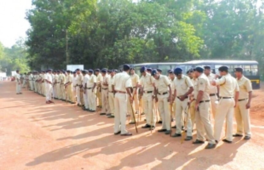 Truck owners call off stir after assurances 1 Truck owners call off stir after assurances