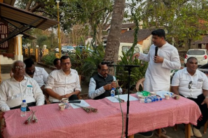 Turmoil in Congress during
block panel meeting