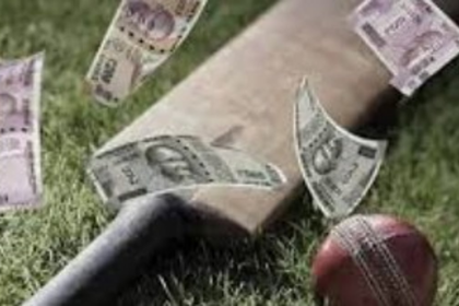 Two Arrested in Calangute for Betting on IPL 2025 Matches, Cash and Equipment Seized