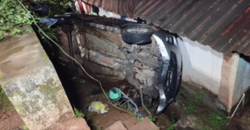 Two Injured in Self-Accident as Car Collides with Electricity Pole and Wall in Siolim