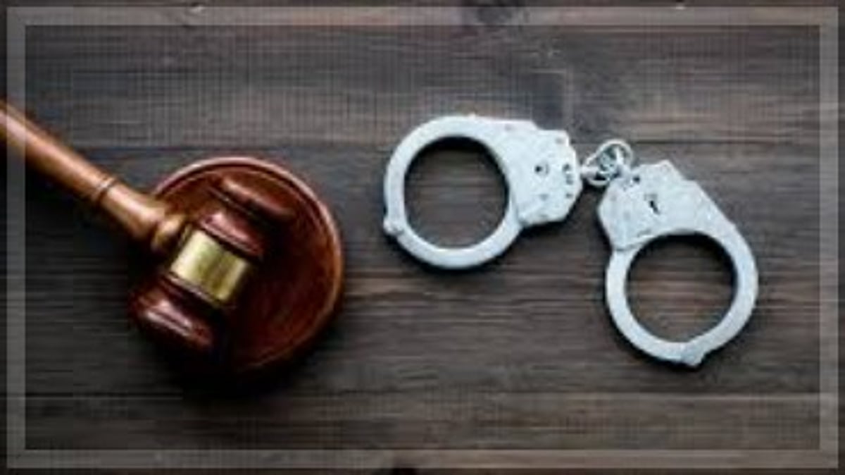 Two Relatives Booked for Stealing Rs 1.73 Lakh Mobile in Mapusa