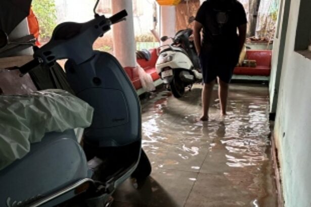 Two St Cruz houses inundated,  families forced to sleep on chairs