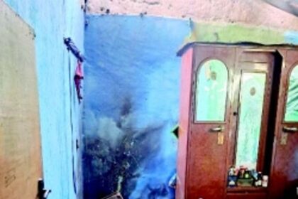 Two houses gutted  in Latambarcem