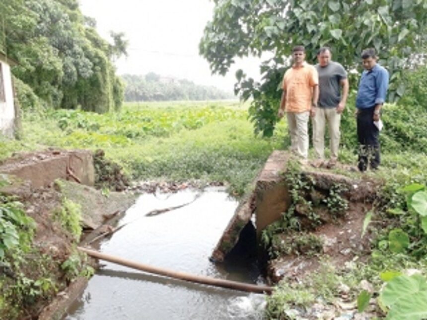 Two hurt as culvert connecting Dactollem, Fakirgalli collapses