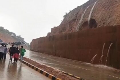 Two landslides occur one at Naibag and another at Dhargal