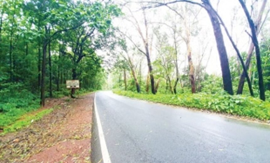 Two-lane road at Karmalghat to be expanded 1 Two-lane road at Karmalghat to be expanded