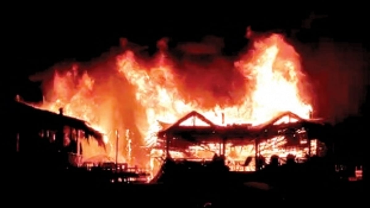 Two shacks razed to ashes at Calangute