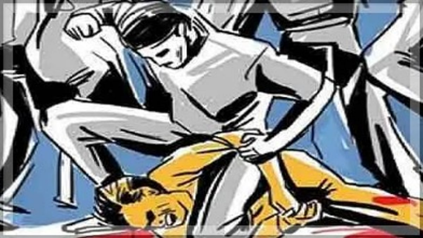 Two tourists from Vengurla brutally beaten up at Arambol 1 Two tourists from Vengurla brutally
beaten up
at Arambol