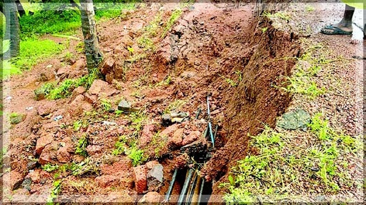 Two weeks on, collapsed retaining wall in Curtorim still awaits repairs