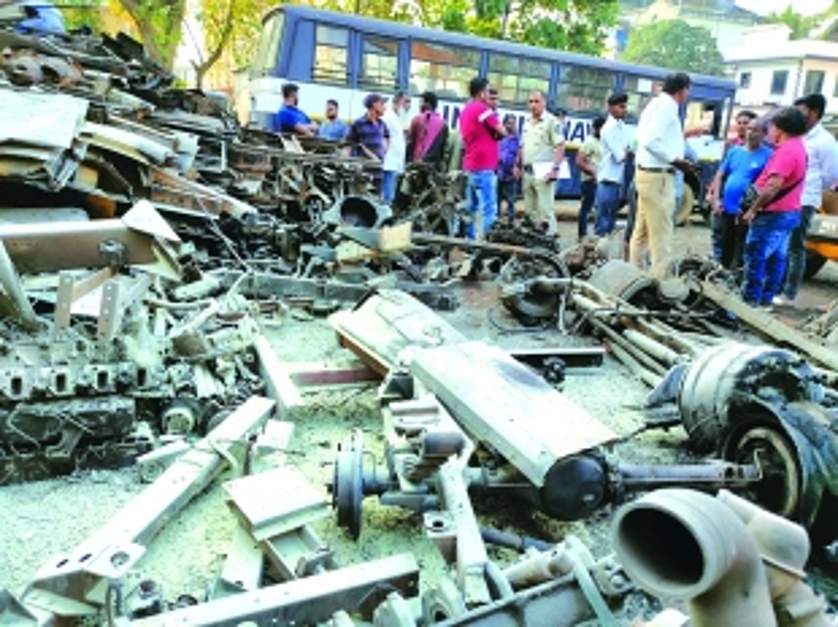 Two workers injured in blast at Fatorda metal scrapyard