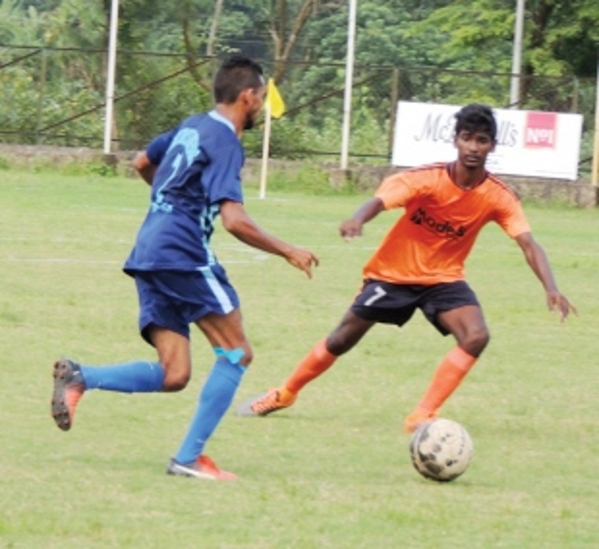 UC Palolem, UC Nerul enter semis