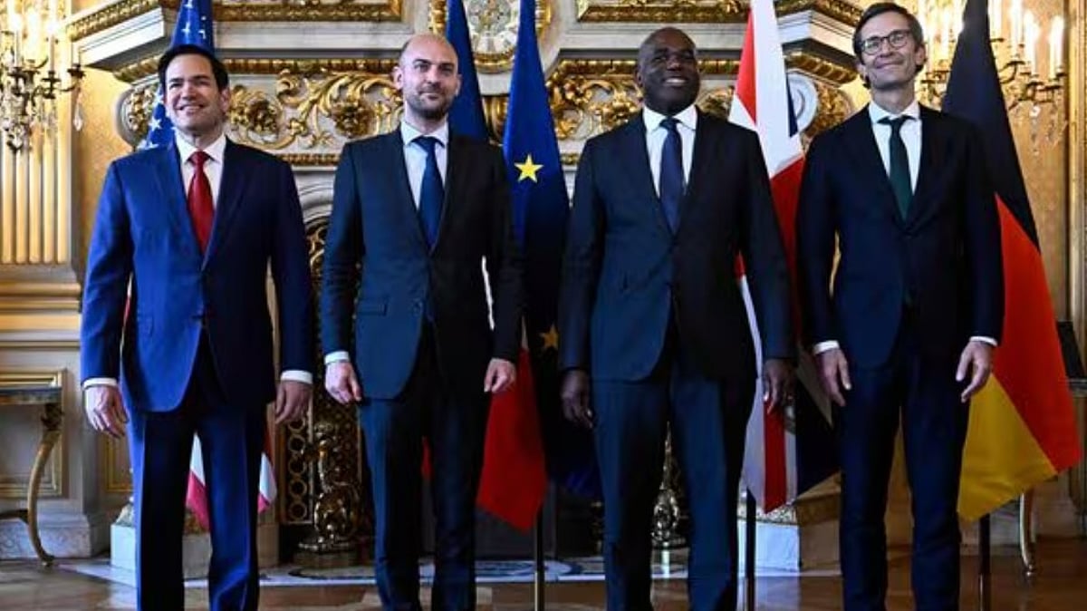 US Proposes Ceasefire Deal to End Ukraine War, Offers Russia Sanctions Relief