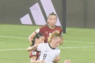 US ride on Kohler, Smith strikes