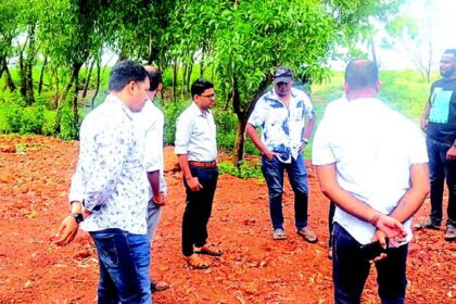 UTTER CHAOS: Villagers take on Cavelossim sarpanch over sand dune destruction at Mobor