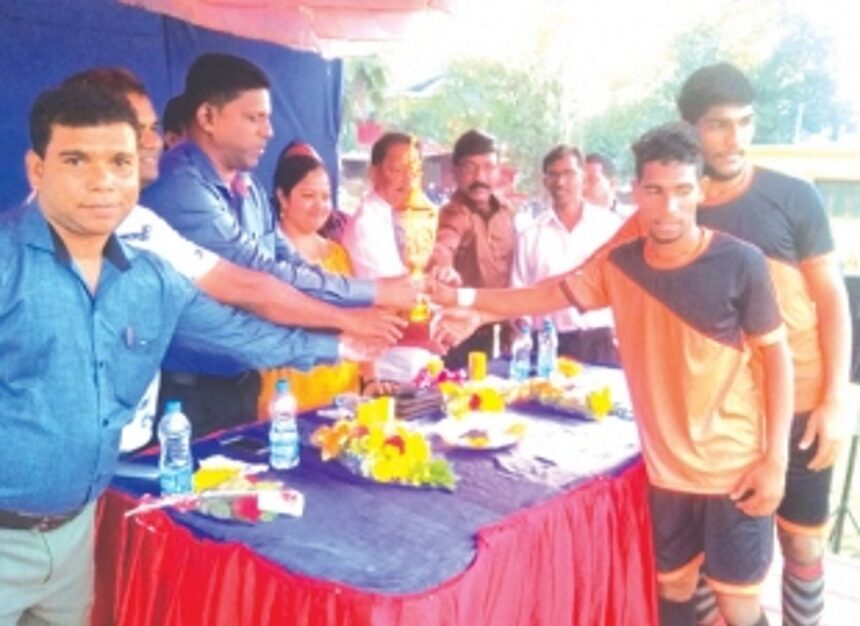 Ugem Rising clinch Fr Agnelo Youth Cup 1 Ugem Rising clinch Fr Agnelo Youth Cup