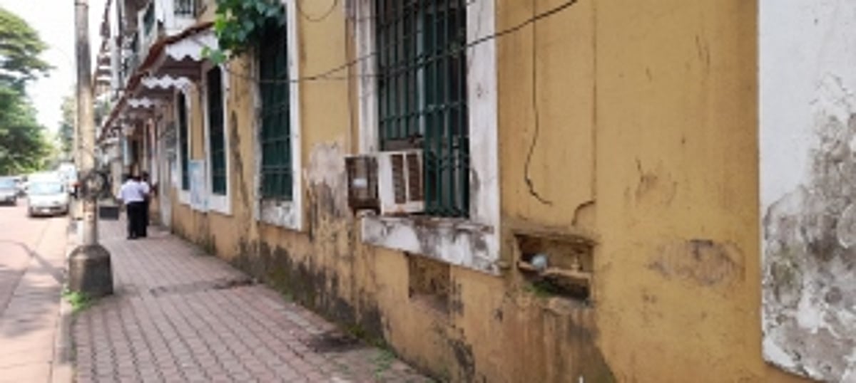 Umbrella Protest: Nightmare for pedestrians on Panjim’s streets