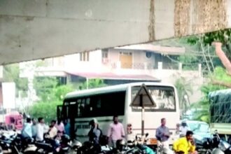 Unauthorised bus stops spark traffic chaos at Ponda underpass
