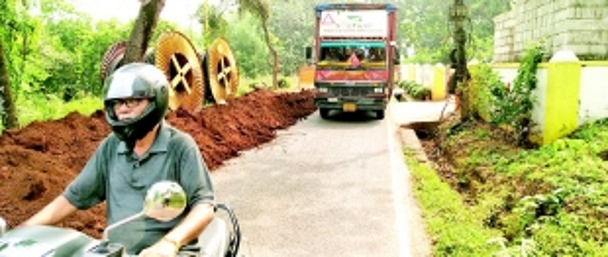 Unauthorised digging for underground power cables halted in Malpe