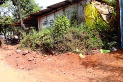 Underground power cabling work in Arambol irks motorists, businessmen