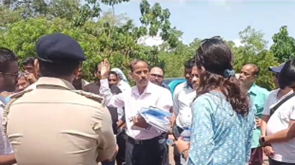 Undir Villagers Protest Against Proposed STP Citing Environmental Concerns