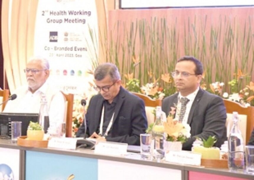 Union Min calls for strengthening surveillance of zoonotic diseases