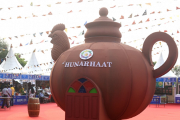 Union Minority Affairs Min,  CM inaugurate Hunar Haat