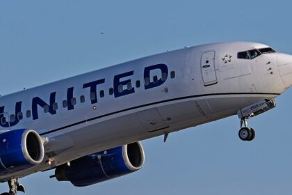 United flight makes emergency landing after rabbit triggers fiery engine blast