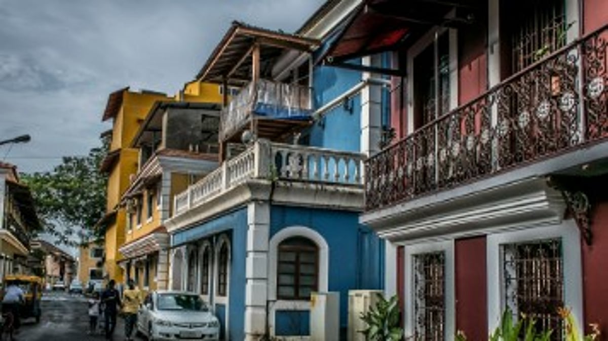 Unregulated Tourism in Fontainhas, Sao Tome Sparks Resident Outcry; Sardesai Raises Concern in Assembly