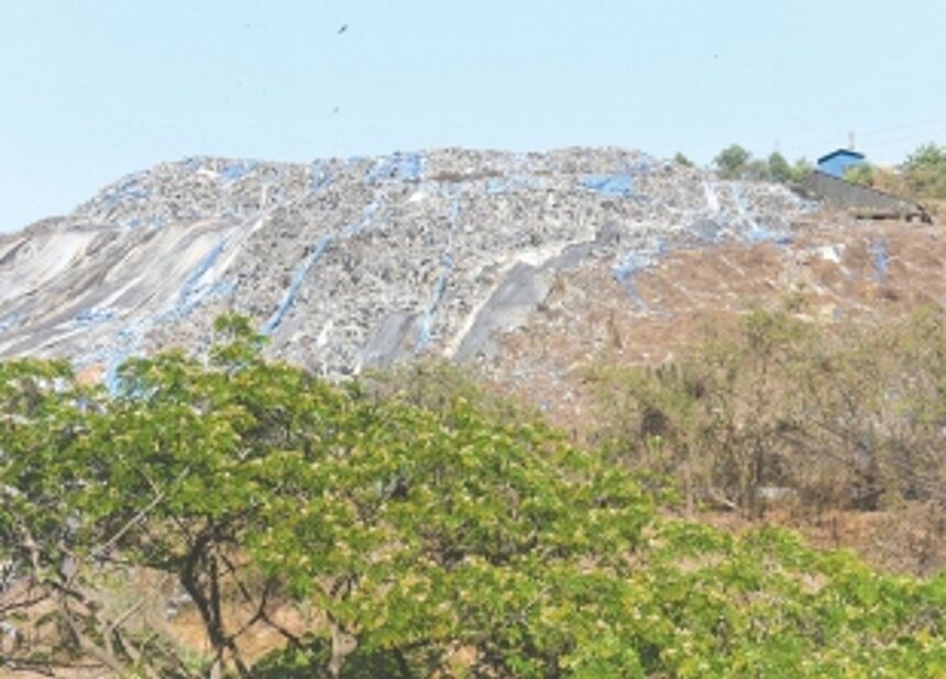 Unseasonal showers hamper bioremediation of Sonsoddo’s hillock of legacy garbage