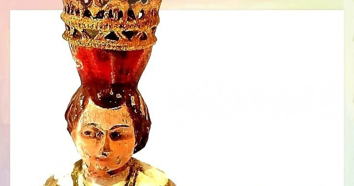 Unveiling the Past: Understanding a vintage image of the Infant as devotees celebrate Him in Colvá