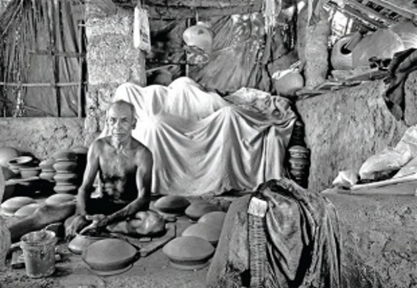 Urban India's vanishing professions documented, frame by frame