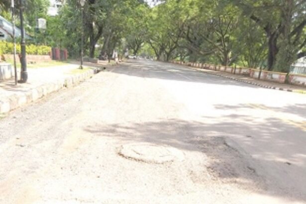 Urgent levelling of road in city need of the hour