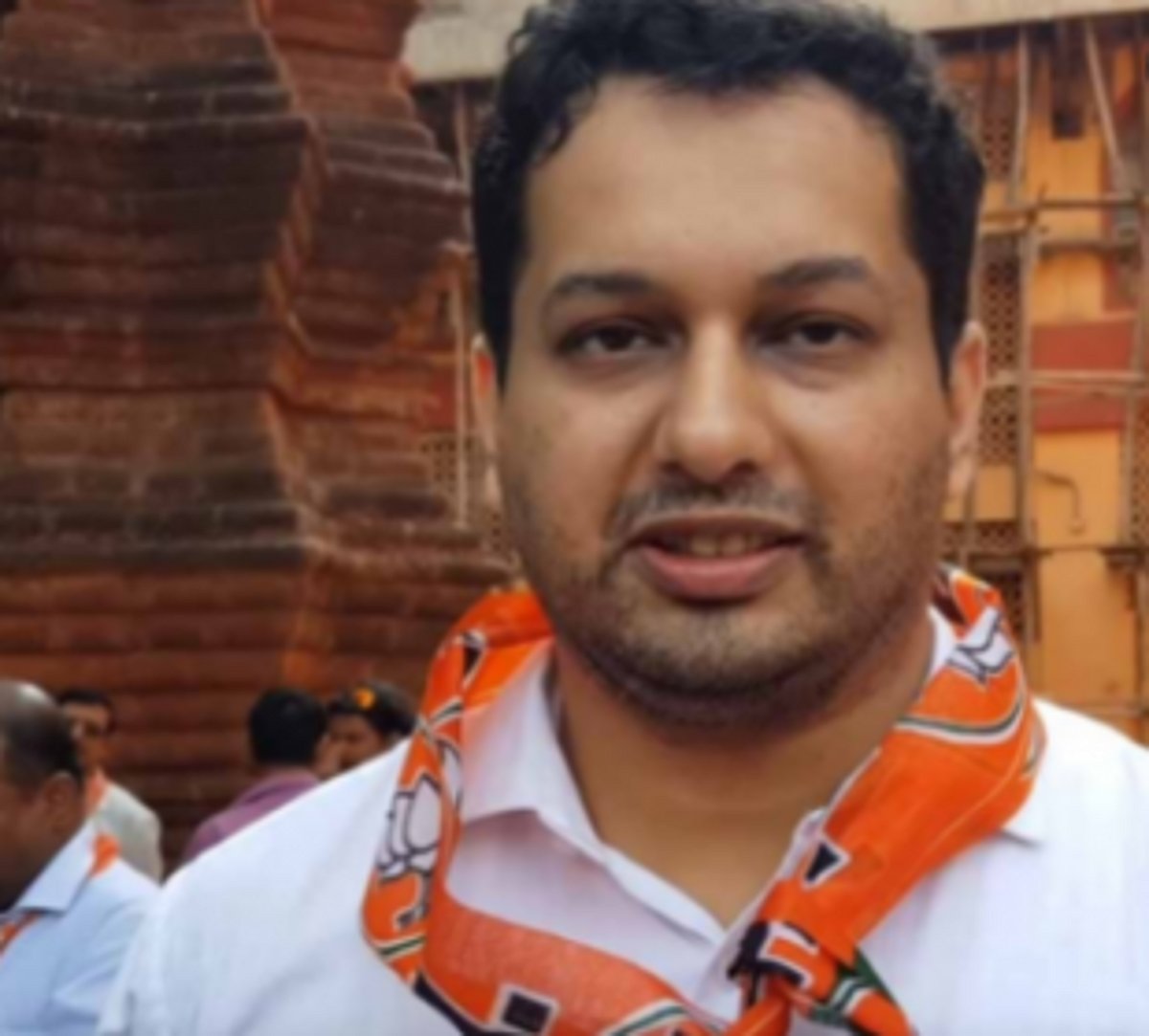 Utpal desperate to debut in politics with Assembly elections from Panjim