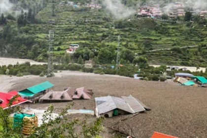 Uttarakhand Cloudburst Triggers Flash Floods in Uttarkashi; 4 Dead, 50 Missing, Including Army Personnel