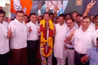 VERDICT 2024: CM Sawant congratulates Shripad Naik for leading in North (03.45 p.m)