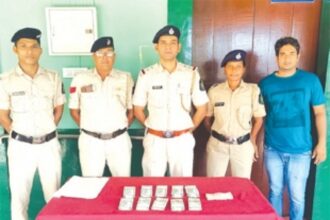 Valpoi cops intercept Karnataka registered vehicle laden with cash