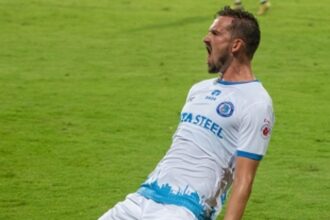 Valskis rubs salt into Gaurs wounds