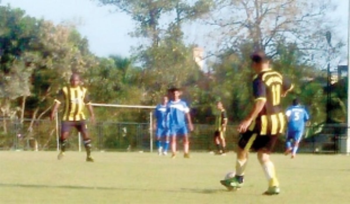 Varca Veterans edge past Joe Cookies