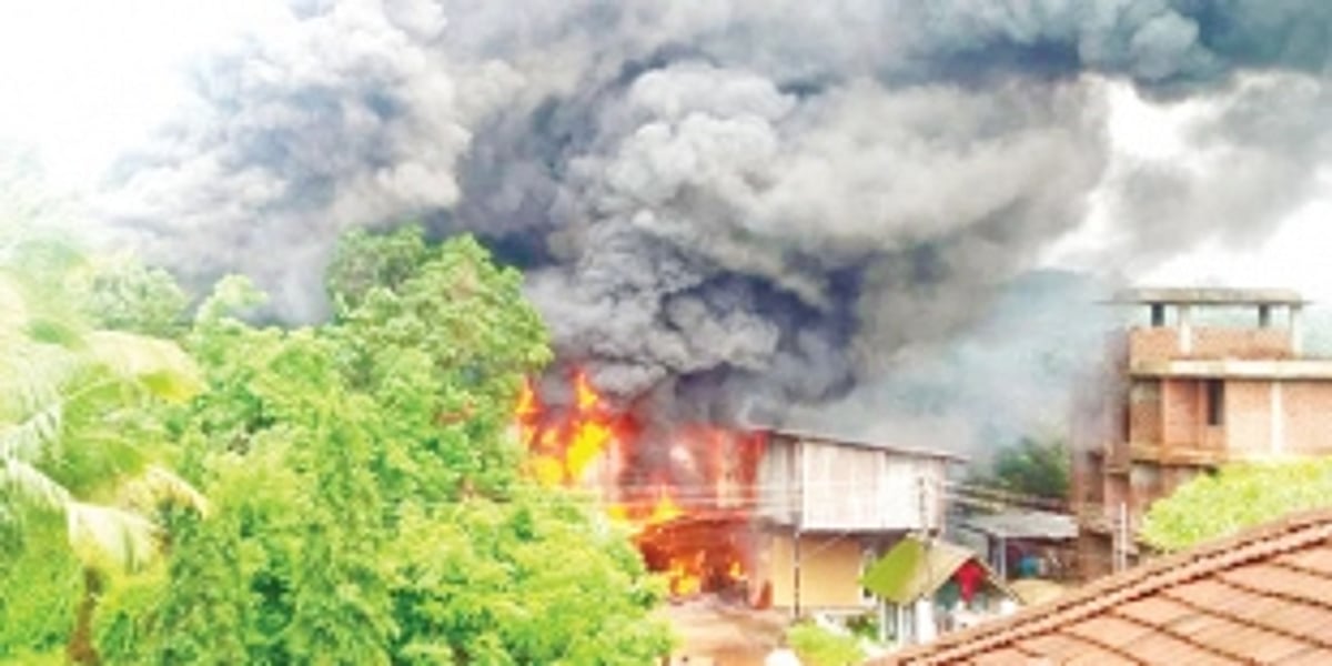 Varca decoration godown  gutted in major fire