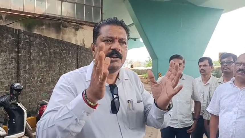 Vasco MLA Urges MPA to Remove Wall Near Baina Gates After Public Outcry 1 Vasco MLA Urges MPA to Remove Wall Near Baina Gates After Public Outcry