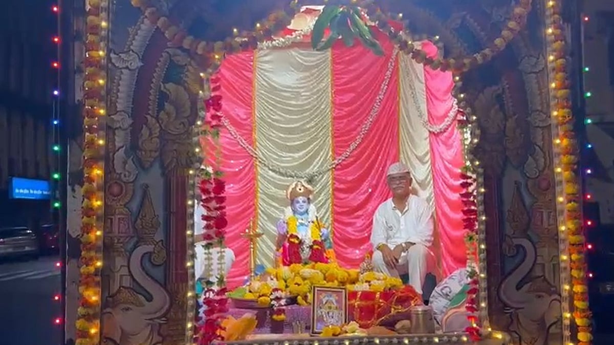 Vasco Marks 125 Years of Shravan Somvar Tradition with Paar and Dindi Despite Heavy Rains