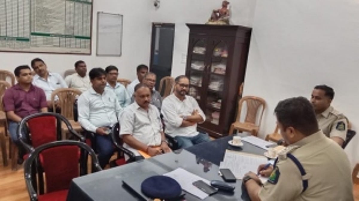 Vasco, Ponda cops hold meeting with Ganesh mandal members
